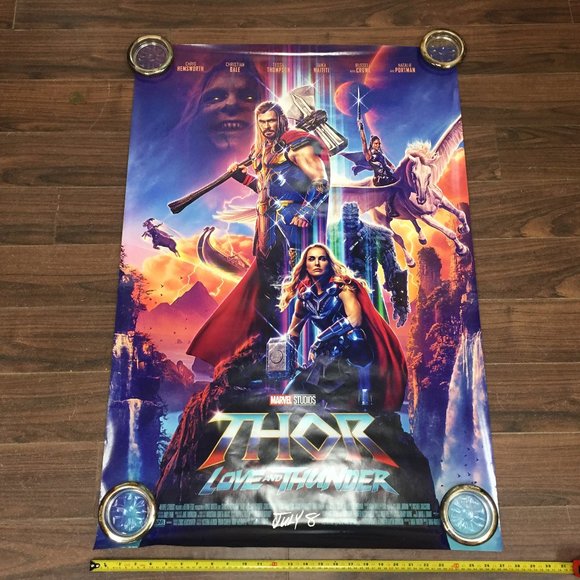 Thor Love and Thunder 27"x40" Authentic Theatre Movie Poster Advance DS Canada - Picture 7 of 16